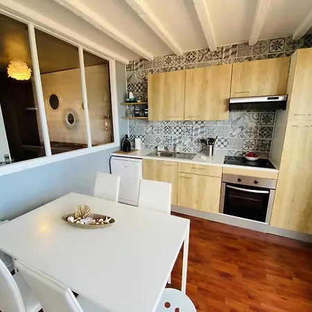 Studio-cabine Pleine Vue Et Eventail * Cabourg